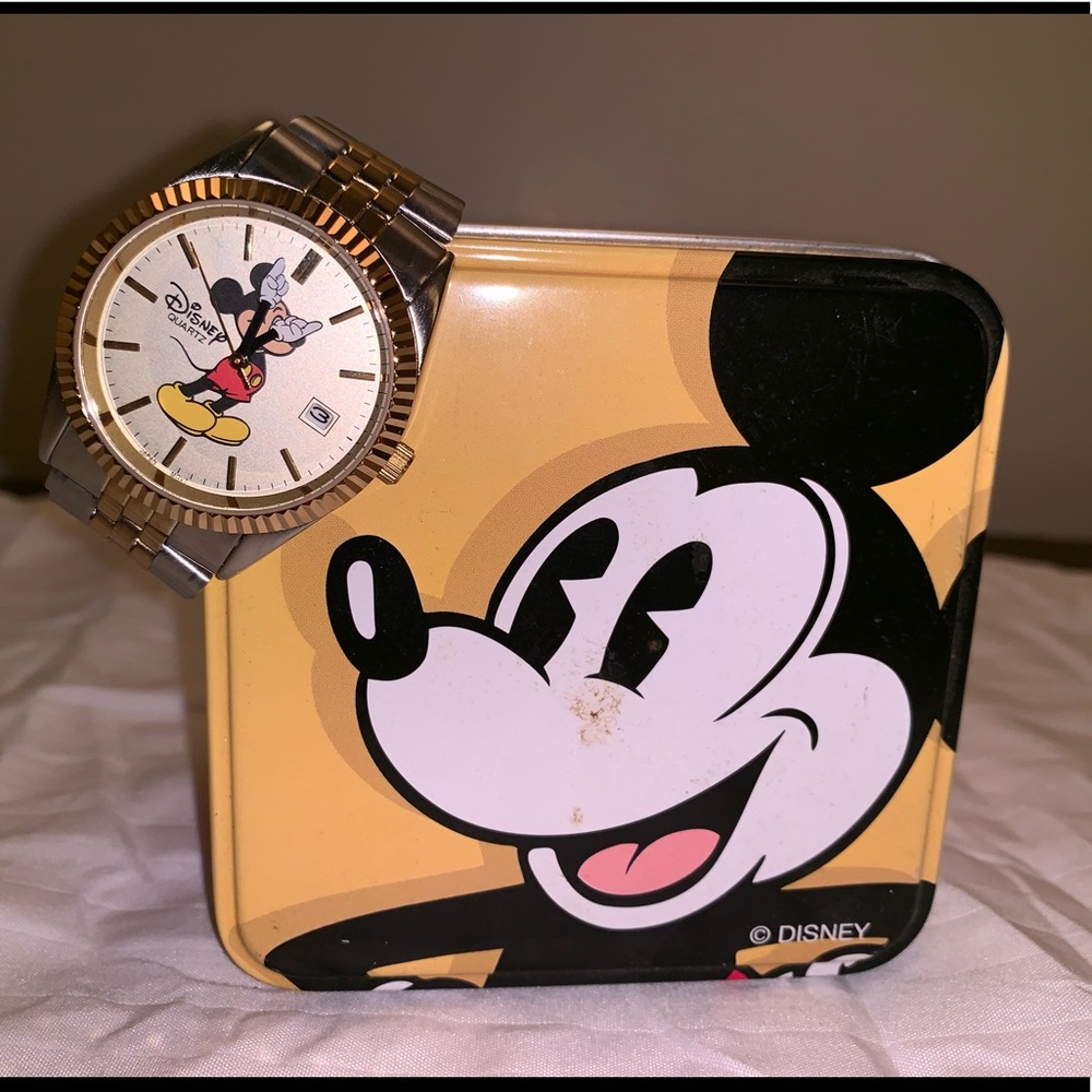 Authentic Disney parks watch